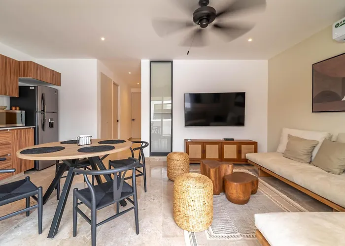 Bright 1 Bd With Balcony Tulum