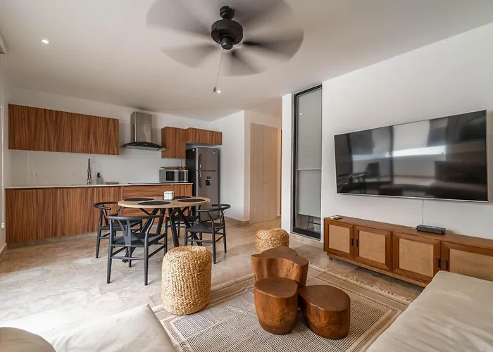 Bright 1 Bd With Balcony * Tulum
